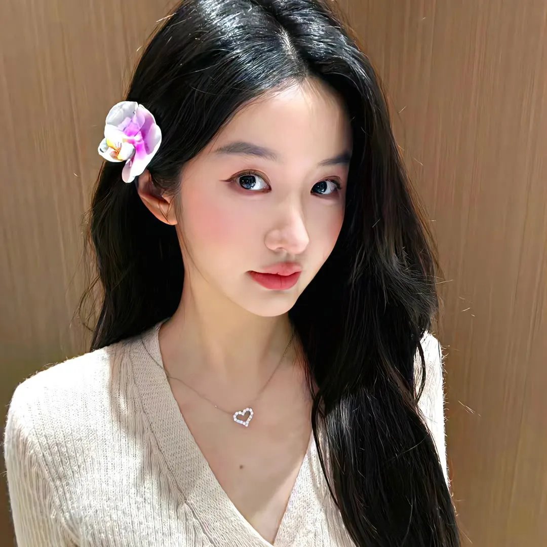 隔壁的吸血鬼美眉